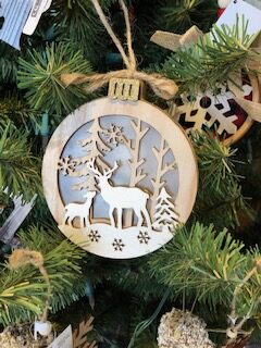 Wooden Ornament with 2 reindeer